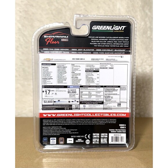 Greenlight Collectibles 2023 Chevrolet Tahoe LS Showroom Floor Series 5 - Picture 3 of 3